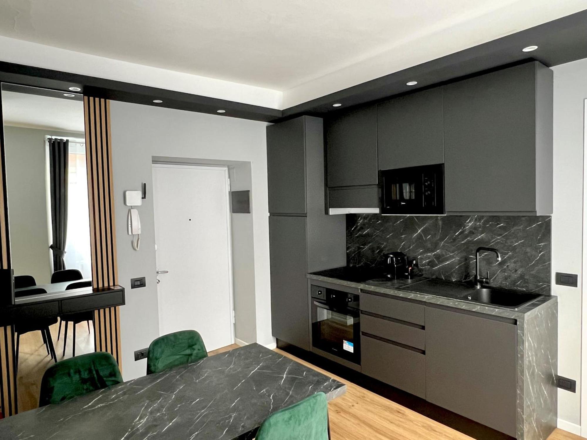 Prestige Duomo Apartment - Lake Como Luaran gambar